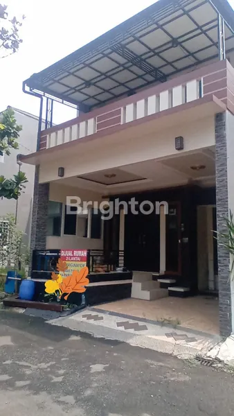 image DIJUAL RUMAH MODERN NYAMAN DI CIBUBUR RESIDENCE, DEKAT TOL & MALL (1)