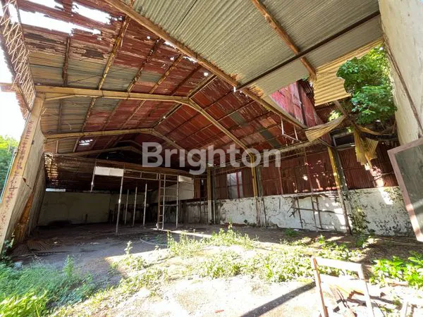 image GUDANG BANJAR SUGIHAN TANDES (3)