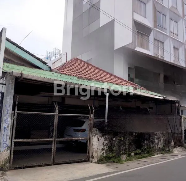 image RUMAH STRATEGIS MURAH HITUNG TANAH 288 M2 KEBON KACANG TANAH ABANG JAKARTA PUSAT (1)