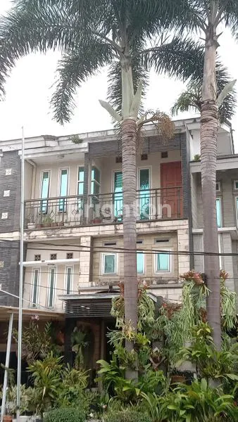 image RUMAH 2 LANTAI CIHANJUANG (1)