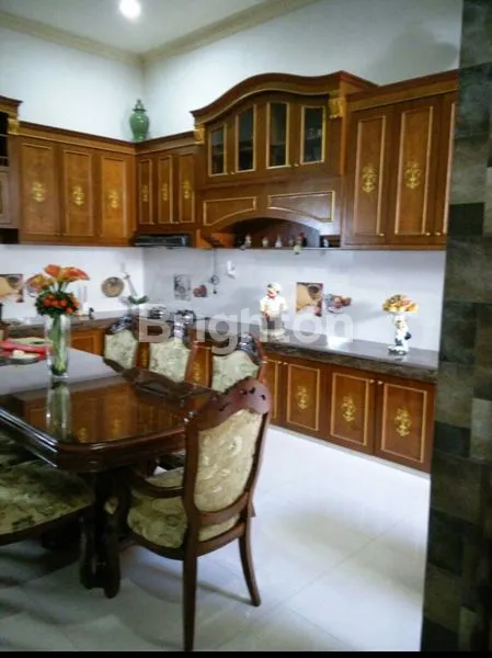 image RUMAH MEWAH & LUAS - SEI PUTIH - MEDAN BARU (4)