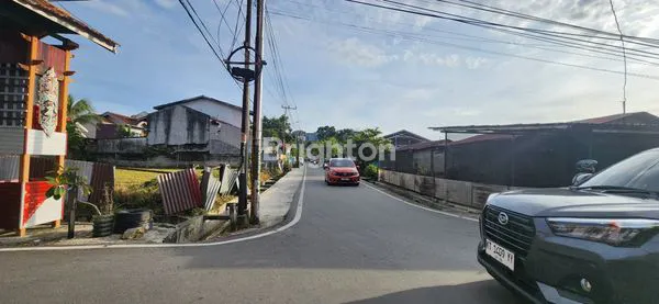 image LAHAN KOSONG POSISI HOOK DIKAWASAN PADAT PENDUDUK (5)