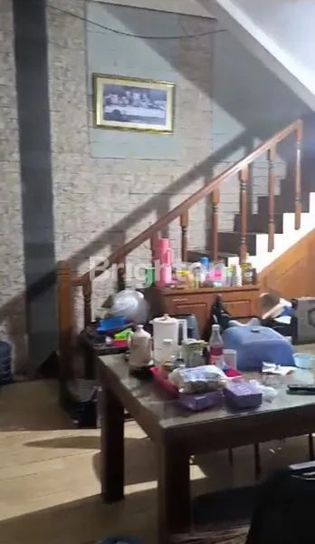 image RUMAH UNTUK INVESTASI ATAU TEMPAT TINGGAL, HOOK 2 LANTAI LOKASI BAGUS TENGAH KOTA SEMARANG (5)