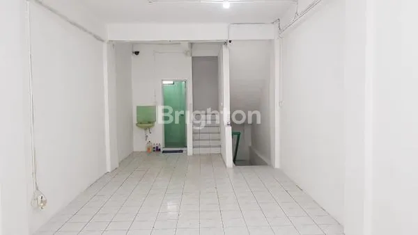 image LANGKA PUSAT KOTA SIDOARJO…RUKO 3.5 LANTAI DI JALAN MAJAPAHIT (4)