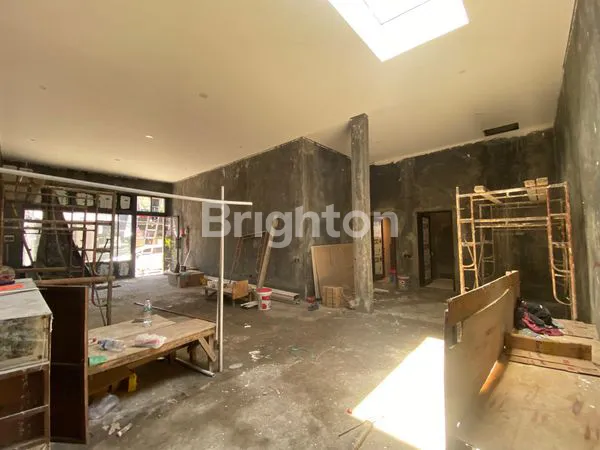 image LIMITED UNIT. RUKO LOKASI STRATEGIS JL. DRUPADI SEMINYAK (6)