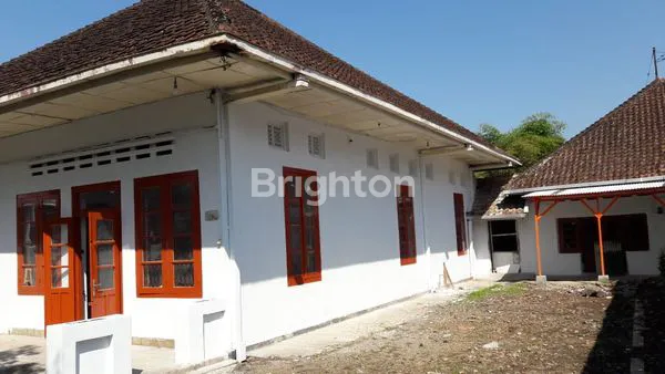 image TANAH BESERTA RUMAH INDUK & PAVILIUN, PATRANG JEMBER (6)