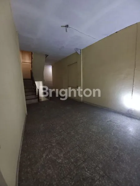 image RUKO 3 LANTAI DI MAINROAD CIMAHI DEKAT ALUN ALUN CIMAHI (4)