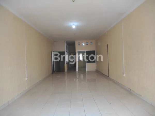 image RUKO SIAP PAKAI, STRATEGIS DAN RAMAI DI NGALIYAN SQUARE SEMARANG (3)