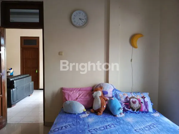 image RUMAH MEWAH 2 LANTAI GOMBEL PERMAI, VIEW KOTA SEMARANG (7)