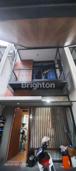 image RUMAH SIAP HUNI DI BSD (2)