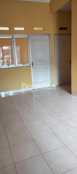 image RUMAH DISEWAKAN DI BOULEVARD HIJAU KOTA HARAPAN INDAH MEDAN SATRIA KOTA BEKASI (5)
