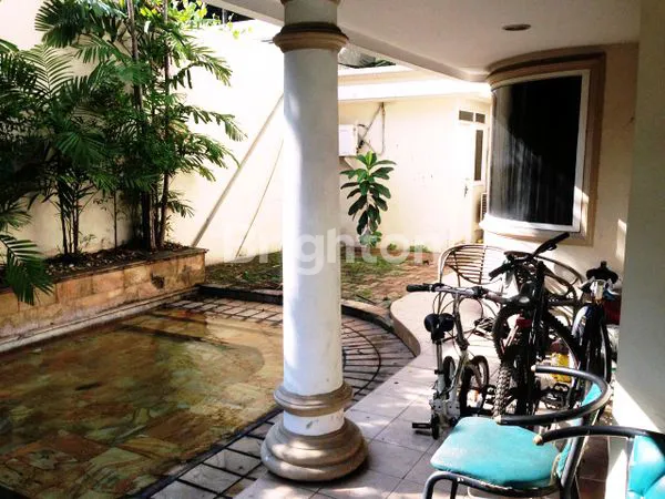 image DIJUAL RUMAH 2 LANTAI, ASRI, INDAH DI SERPONG, TANGSEL (7)