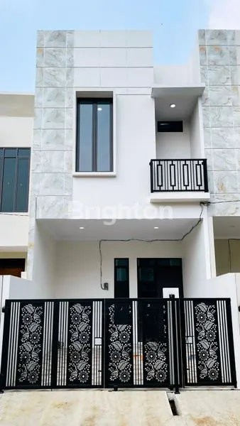 DI JUAL RUMAH2 TINGKAT  MINIMALIS MODERN KOTA HARAPAN INDAH BEKASI