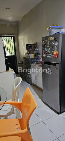 image RUMAH HOEK 2 LANTAI DI REGENSI MELATI MAS, ASRI & NYAMAN (3)