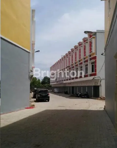 image SANGAT MENGUNTUNGKAN MEMILIKI RUKO 3TINGKAT DI KATAMSO POINT PUSAT BISNIS KOTA MEDAN (2)