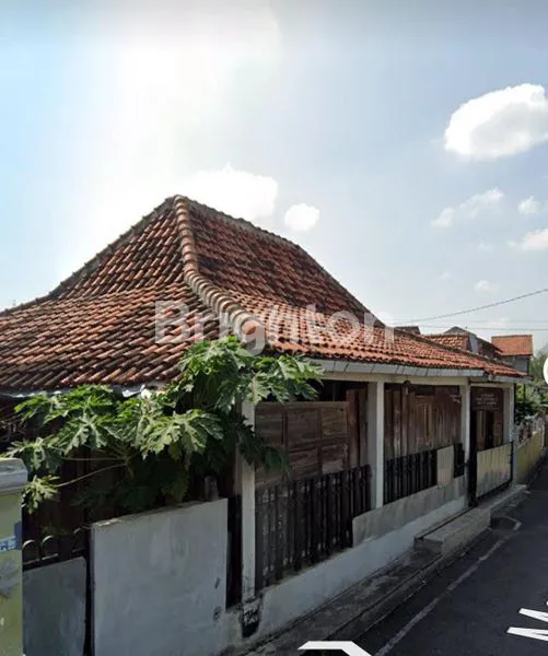 DISEWAKAN RUMAH COCOK UNTUK USAHA