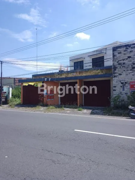 image RUKO STRATEGIS DI SIMPANG LIMA GUMUL  (2)