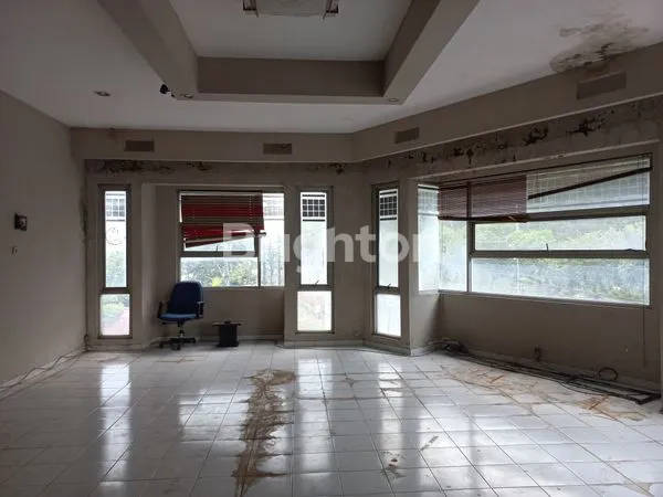 image RUKO 2 LANTAI AREA PUSAT BISNIS KOTA MAGELANG (7)