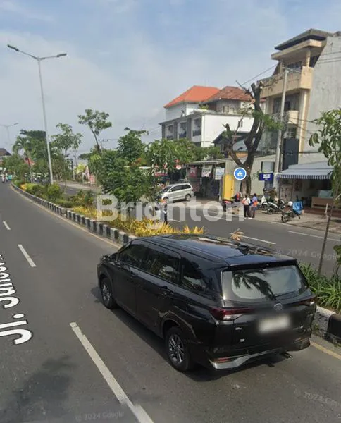 image GEDUNG 4 LANTAI DI LOKASI STRATEGIS JALAN SUNSET ROAD KUTA  (3)