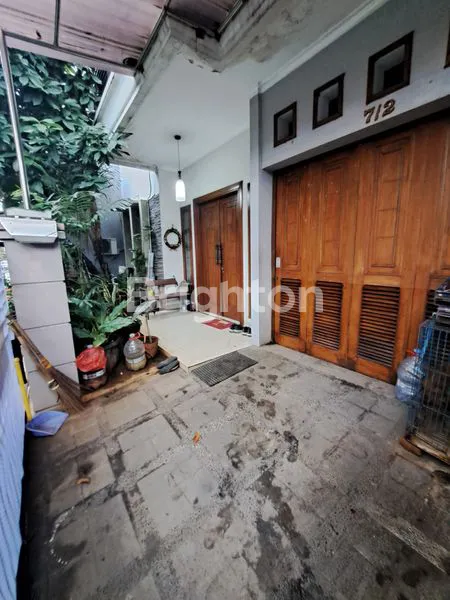 image RUMAH SIAP HUNI DI PULOASEM JAKARTA TIMUR  (2)