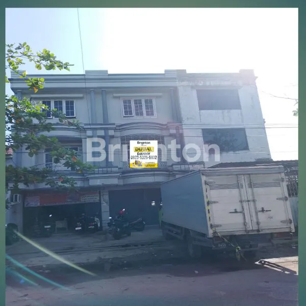 RUKO 3 LANTAI DIJUAL STRATEGIS DI TENGAH KOTA