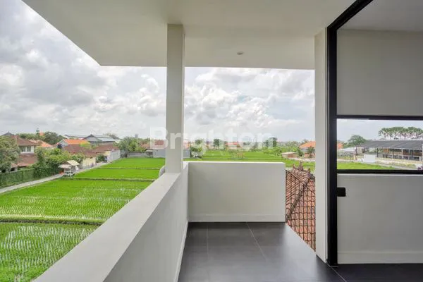 image HUGE HOUSE IN KEROBOKAN FOR LEASH HOLD 28 YEARS (8)