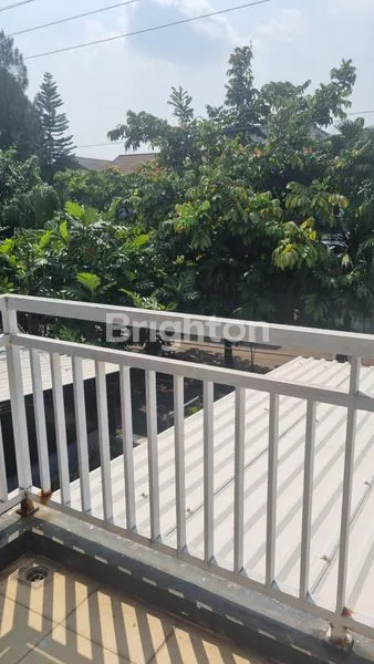 image RUMAH CANTIK LT 128M² DI BOULEVARD VBI 5 (3)