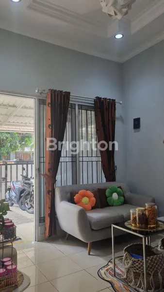 image RUMAH CANTIK LT 128M² DI BOULEVARD VBI 5 (4)