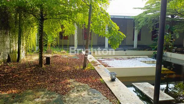 image BANGUNAN RESTO / CAFE DI DAERAH BATURAN JAJAR COCOK UNTUK USAHA (2)