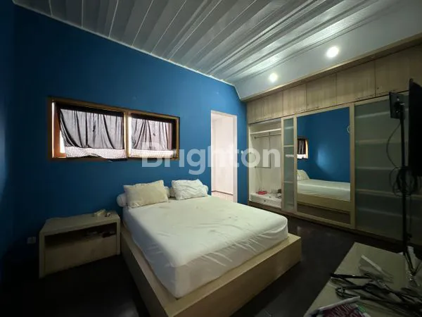 image  LUAS 128M², LEBAR 8, FURNISHED, SIAP HUNI, SURABAYA BARAT (1)