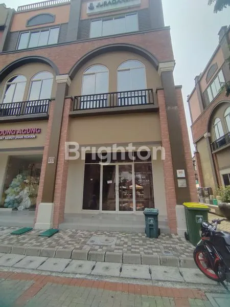 RUKO 1 LANTAI LA RIVIERA PIK 2 JAKARTA UTARA