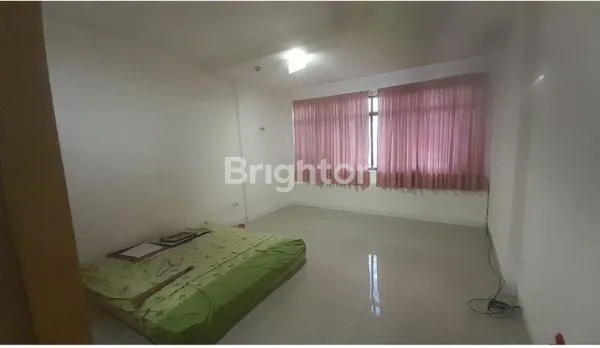 image RUMAH JELAMBAR SELATAN SEMI FURNISHED (7)
