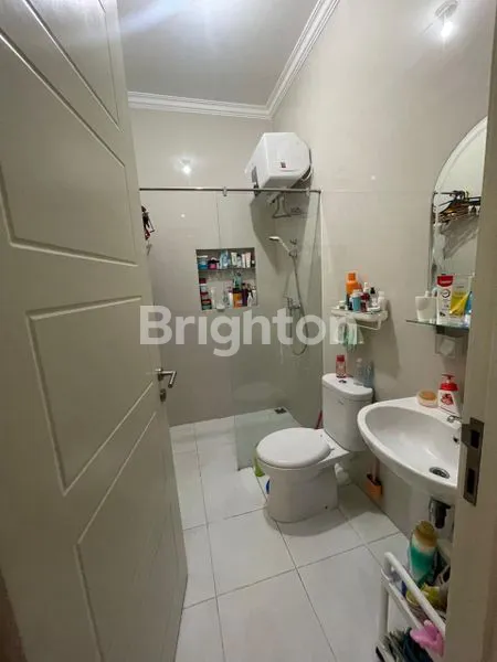 image MINIMALIS 2LT PAKUWON CITY TERAWAT  (6)