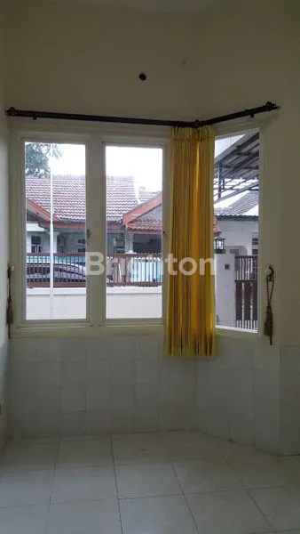 image RUMAH MINIMALIS HOOK RUNGKUT WONOREJO (2)
