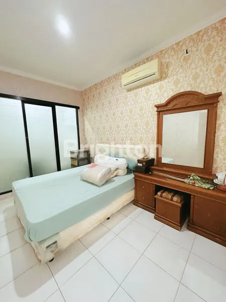 image RUMAH RAPIH 2 LANTAI SEKTOR 3 BINTARO JAYA TANGERANG SELATAN (3)