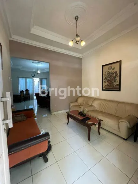 image RUMAH LOKASI SANGAT STRATEGIS DAN NYAMAN (4)