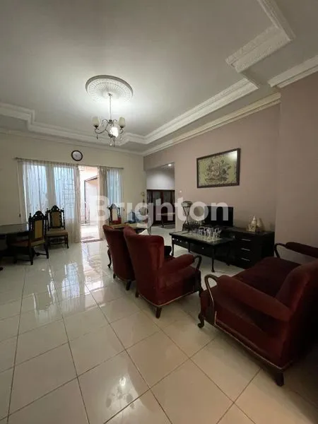 image RUMAH LOKASI SANGAT STRATEGIS DAN NYAMAN (5)