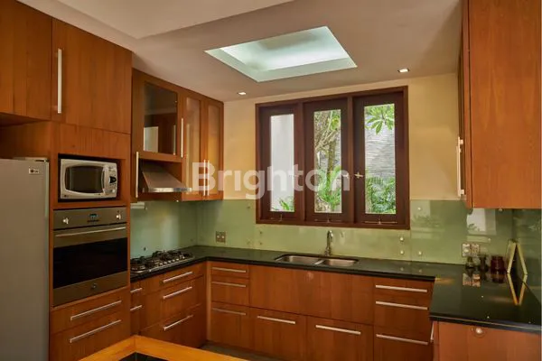 image VILLA 3BR FULLY FURNISHED DI UMALAS (7)