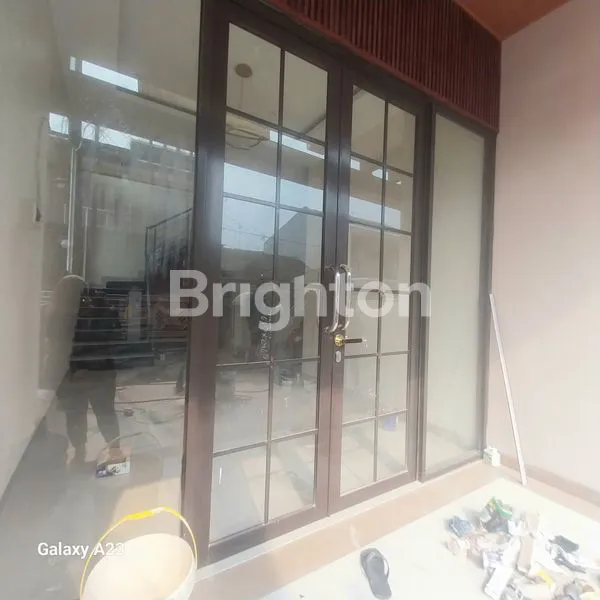 image RUMAH STRATEGIS 3KT DEKAT SUPERINDO BEKASI (3)