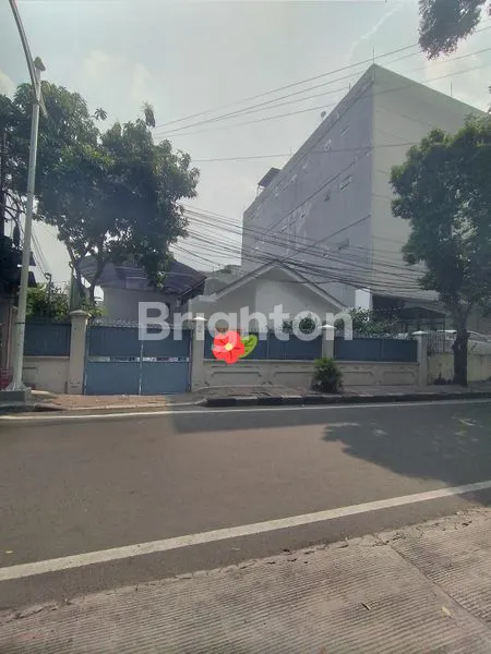 image RUMAH  DI TANJUNG DUREN YANG STRATEGIS DAN AMAN (1)