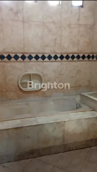 image RUMAH MEWAH SEMARANGBARAT (2)