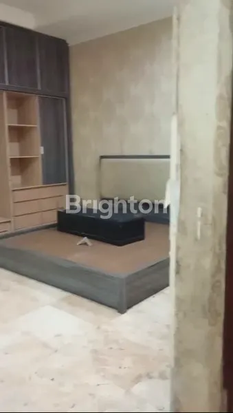 image RUMAH MEWAH SEMARANGBARAT (3)