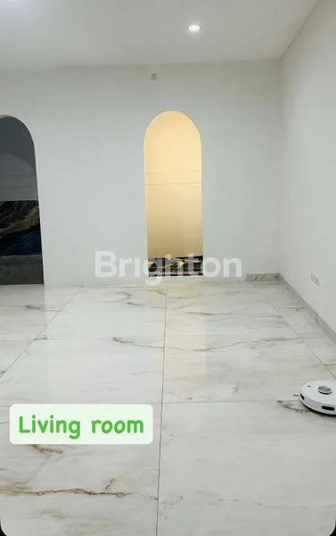 image RUMAH GRAND TREVISTA KEBON JERUK (2)