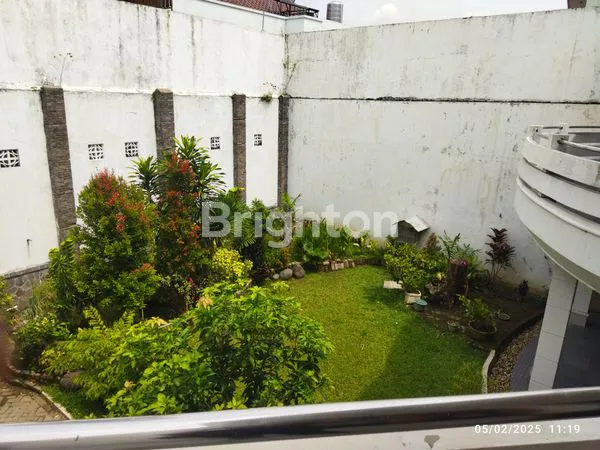 image RUMAH TERAWAT LANTAI MARMER DI PAKIS ARGOSARI DEKAT MAYJEND SUNGKONO DAN CIPUTRA WORLD (5)