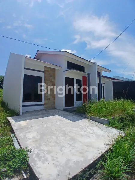 image RUMAH BARU DALAM PERUMAHAN DEKAT RS.HERMINA (1)