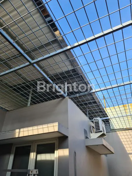 image RUMAH 1 LANTAI CITRALAND, TERAWAT, SIAP HUNI, 2 M AN (7)