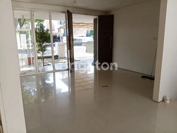 image ROYAL RESIDENCE LUAR CLUSTER (2)