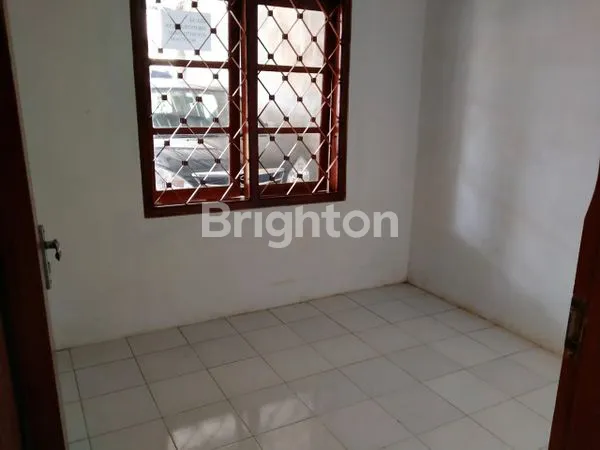 image RUMAH DEKAT KAMPUS DI JEMBER ~ JAWA TIMUR (3)