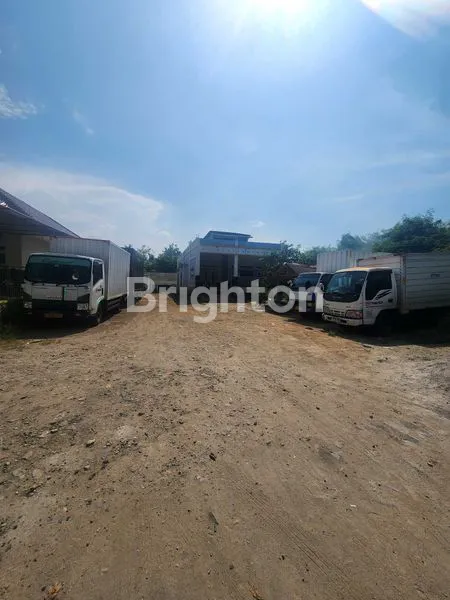 DIJUAL TANAH BISA UNTUK GUDANG BESERTA BANGUNAN 2 RUMAH DI KAMPUNG MELAYU, TANGERANG