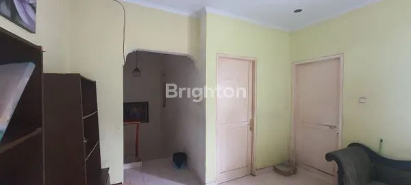 image RUMAH 2 LT KOTA WISATA CIBUBUR (6)